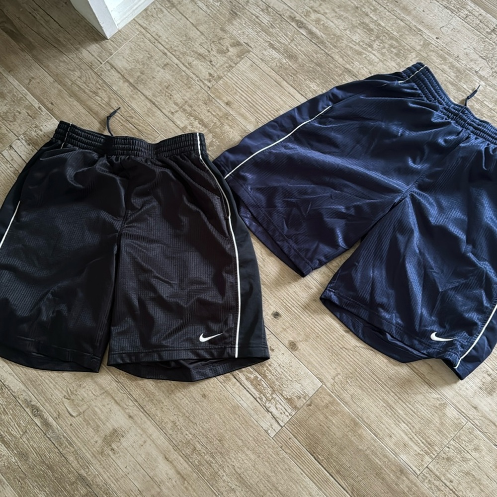 Men’s basketball shorts